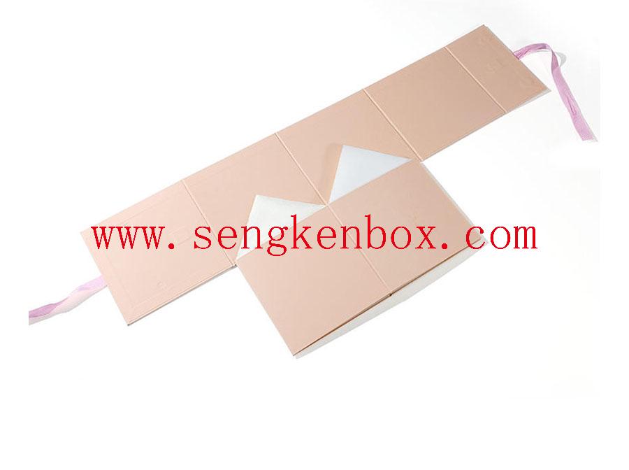 Румяно-розовый складной бумажный упаковочный ящик