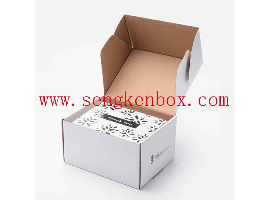 Индивидуальная подарочная коробка из переработанной бумаги