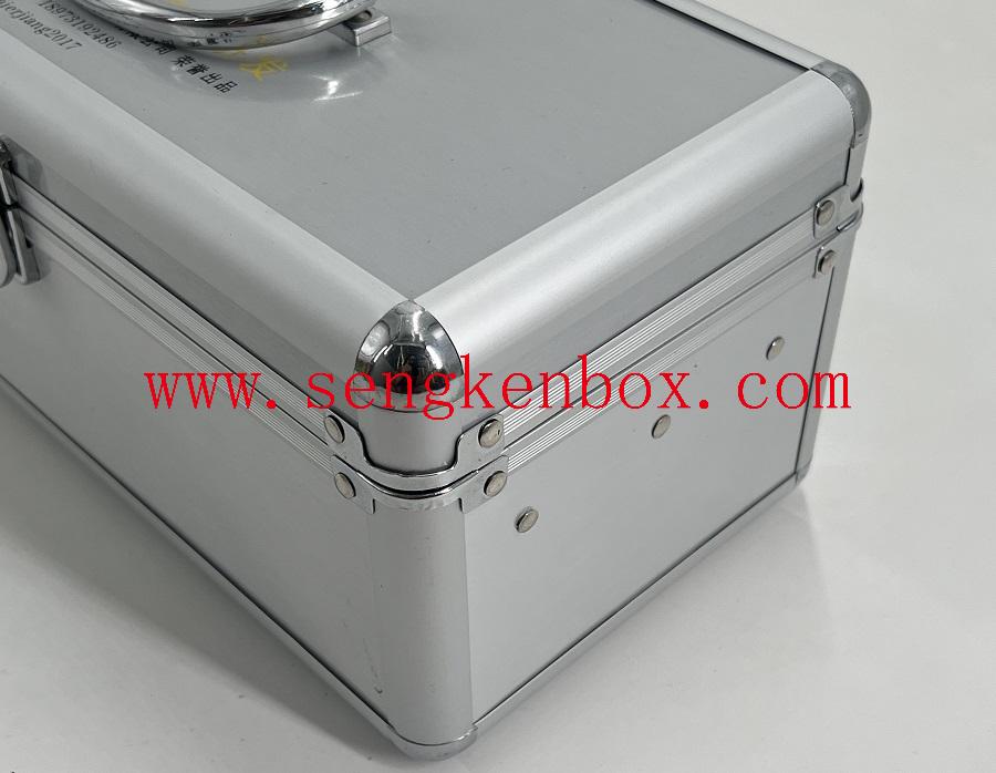 Упаковочная коробка из алюминиевого комплекта